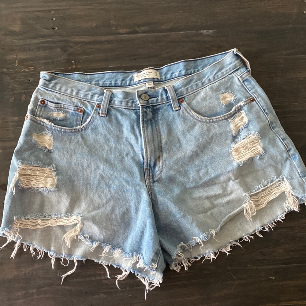Abercrombie & Fitch Curve Love Shorts